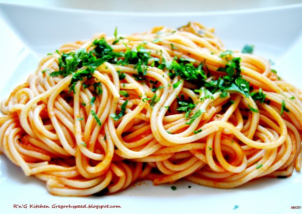 Fotografia przedstawiająca Spaghetti napoletana