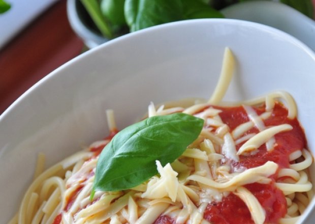 Fotografia przedstawiająca Spaghetti Napoli