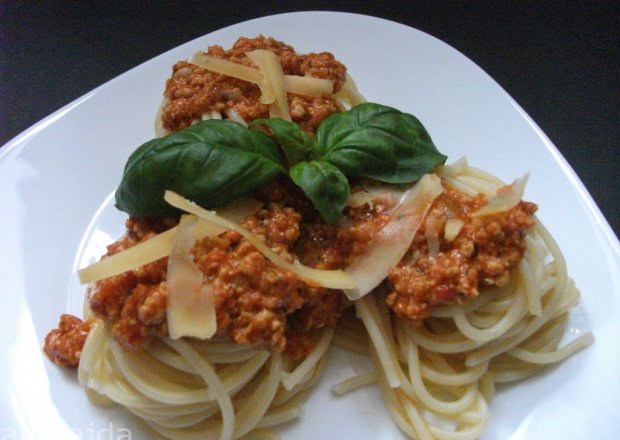 Fotografia przedstawiająca Spaghetti po bolońsku