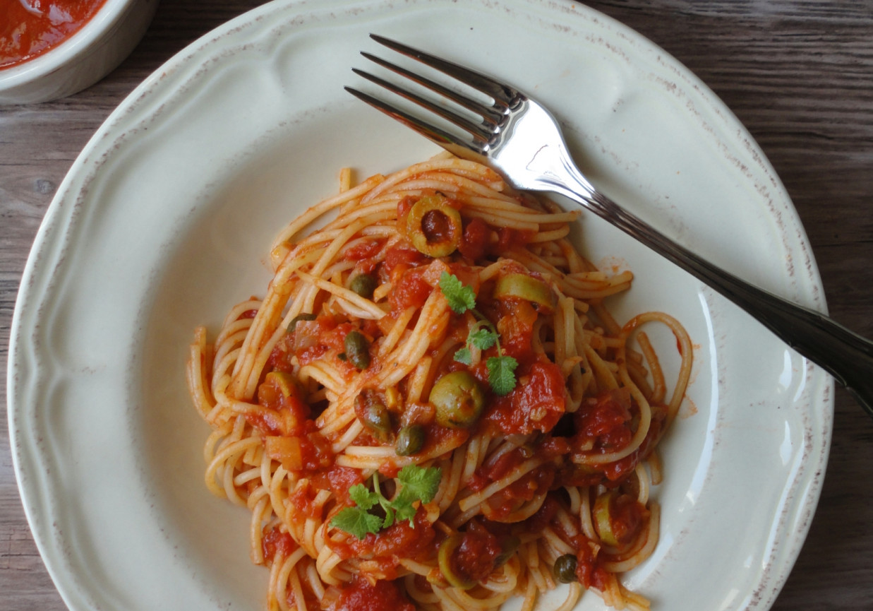 Spaghetti Puttanesca foto