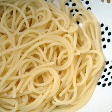 Krok 1 - Spaghetti szparagowe z szynką parmeńską foto