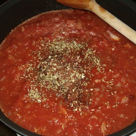 Krok 4 - Spaghetti w sosie neapolitańskim foto