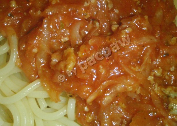 Fotografia przedstawiająca Spaghetti wieprzowo-kalarepkowe