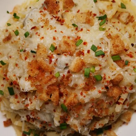 Krok 3 - Spaghetti z kalafiorem, kaparami i skórką cytryny foto