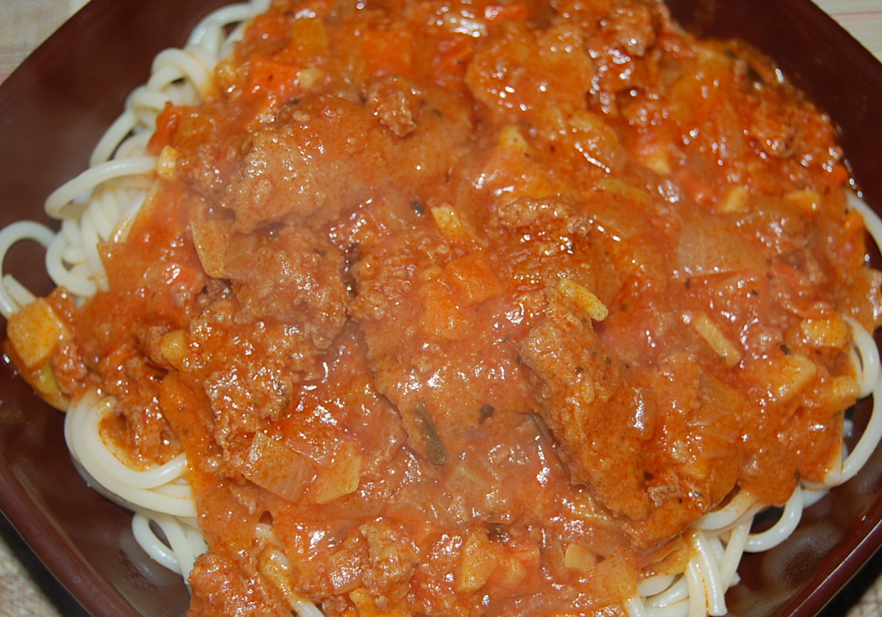 Spaghetti z mielonego indyka. foto