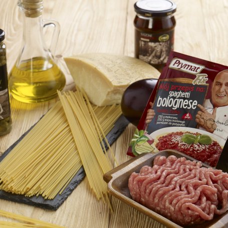 Krok 1 - Spaghetti z mięsem mielonym, bakłażanem i suszonymi pomidorami foto