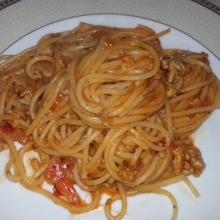 Krok 6 - Spaghetti z mięsem mielonym i passatą pomidorową foto