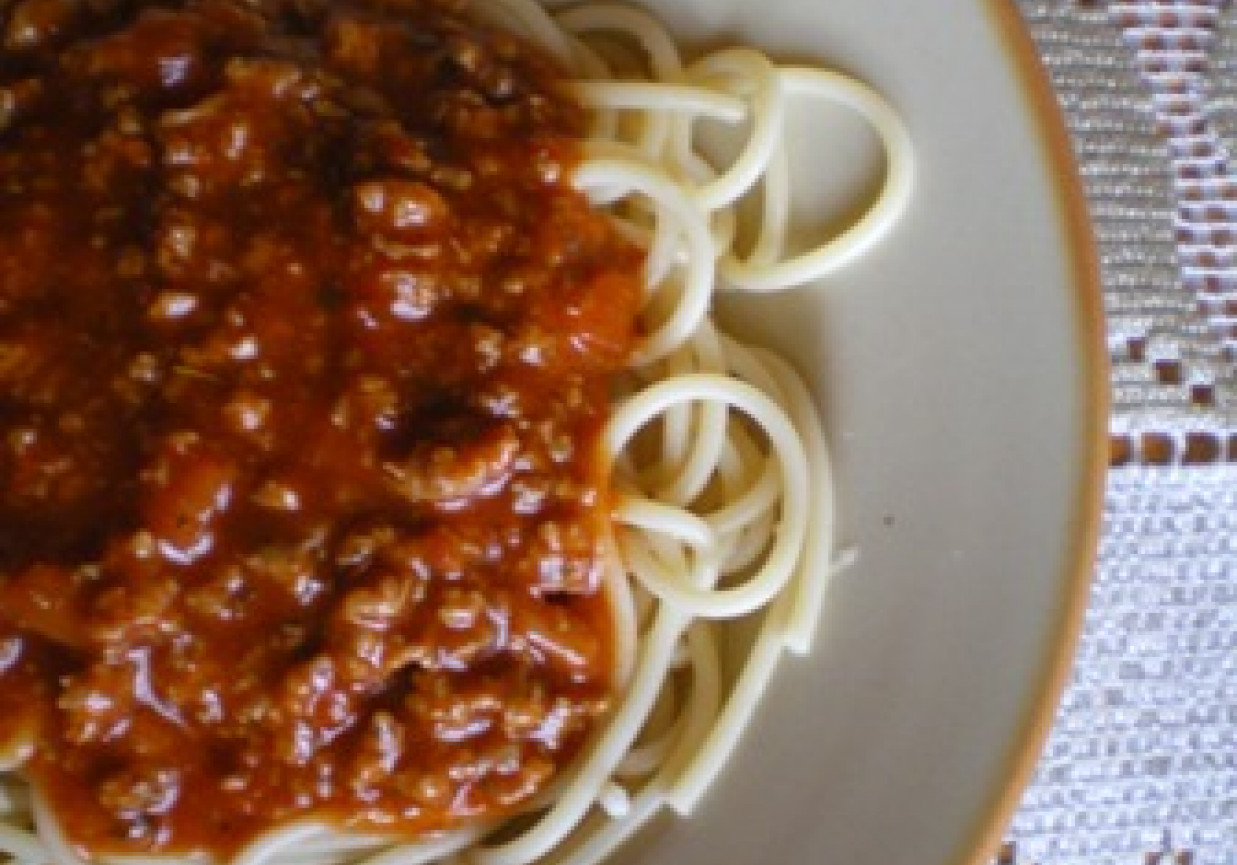 Spaghetti Z Mięsem Mielonym I Sosem Bolońskim