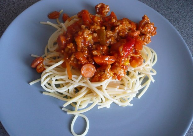 Fotografia przedstawiająca Spaghetti z mięskiem wg Elfi