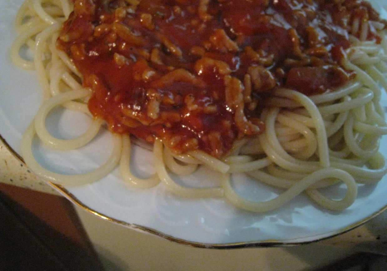 Spaghetti z mięskiem foto