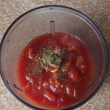 Krok 4 - Spaghetti z mięsnym sosem cukiniowym na pomidorowo  foto