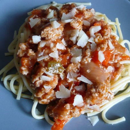Krok 3 - Spaghetti z papryką i parmezanem foto
