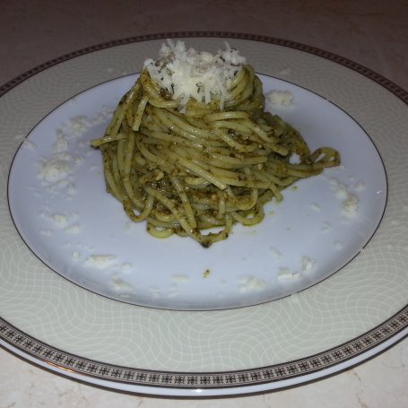Krok 5 - Spaghetti z pesto alla genovese foto