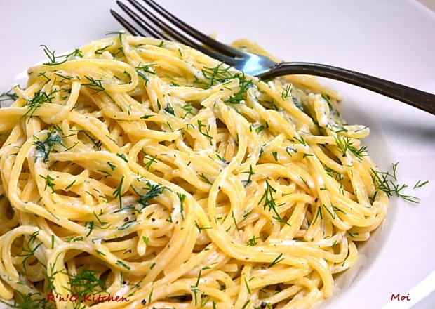 Fotografia przedstawiająca Spaghetti z ricottą i koperkiem