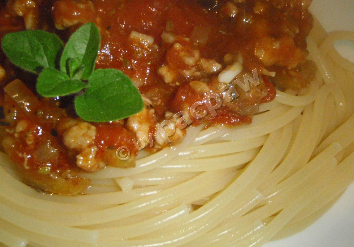 Spaghetti z selerem naciowym foto