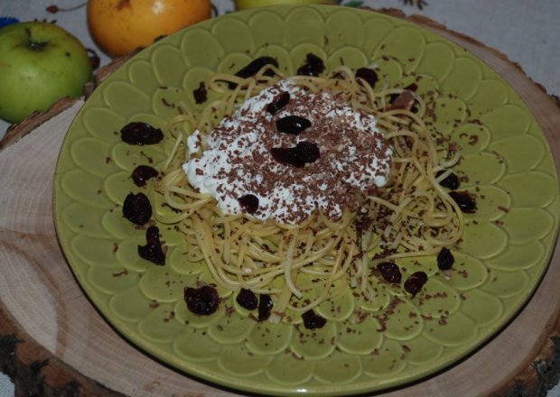 Fotografia przedstawiająca Spaghetti z serkiem na słodko