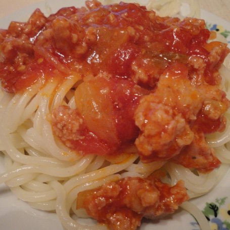 Krok 3 - Spaghetti z sosem mięsno-warzywnym foto