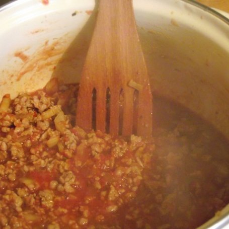 Krok 4 - Spaghetti z sosem pomidorowym foto
