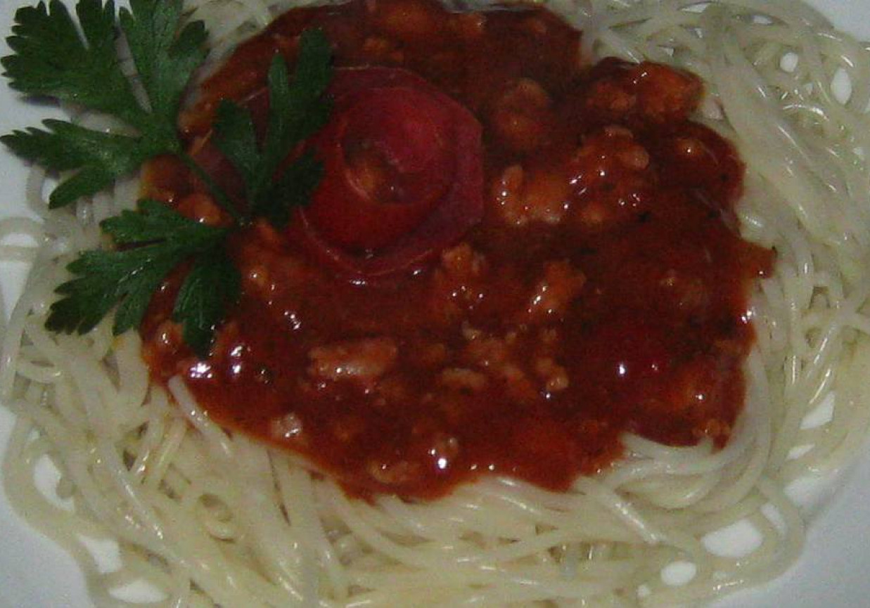 Spaghetti z sosem foto