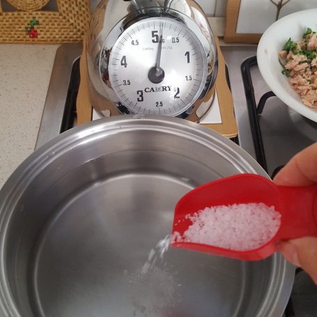 Krok 3 - Spaghetti z tuńczykiem foto