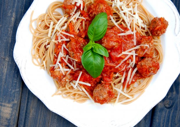Fotografia przedstawiająca Spaghetti "Zakochany Kundel"