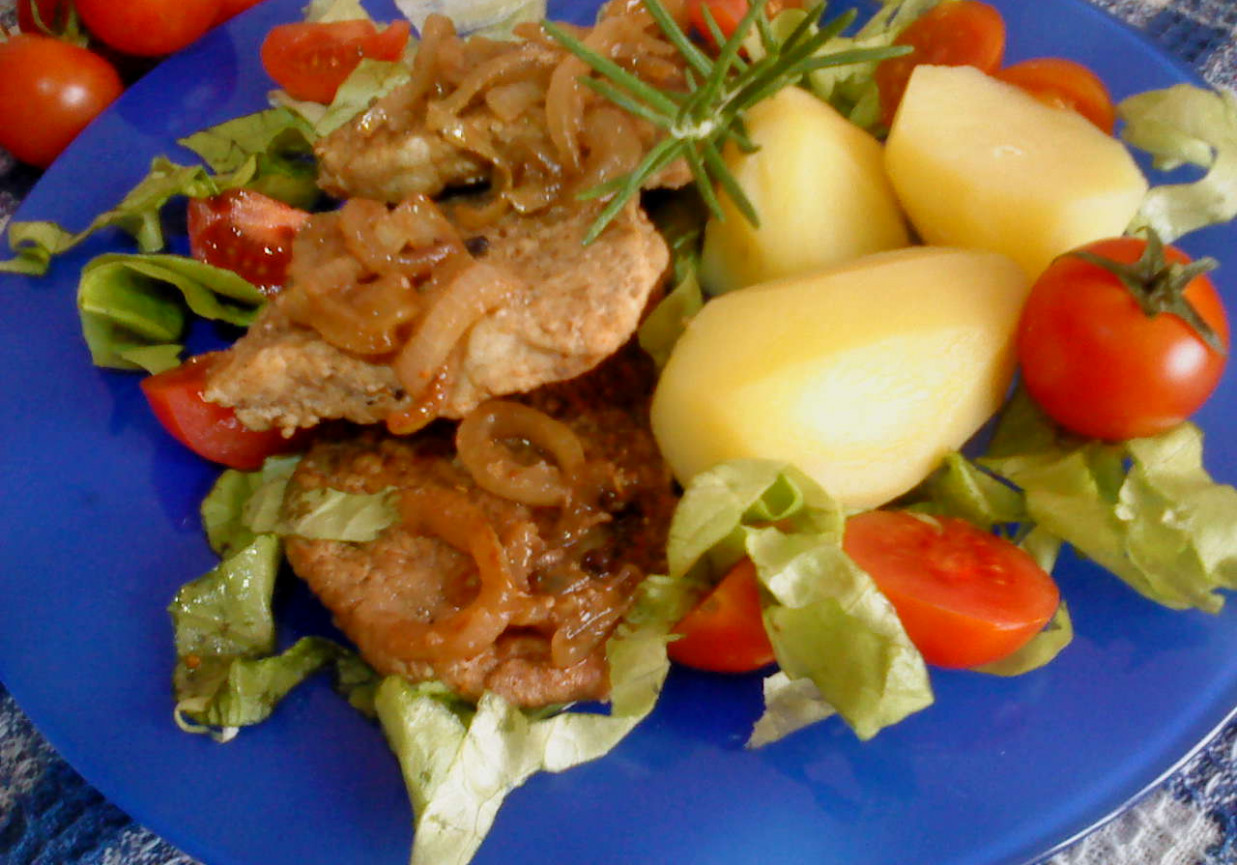 Stek wieprzowy z cebulką foto