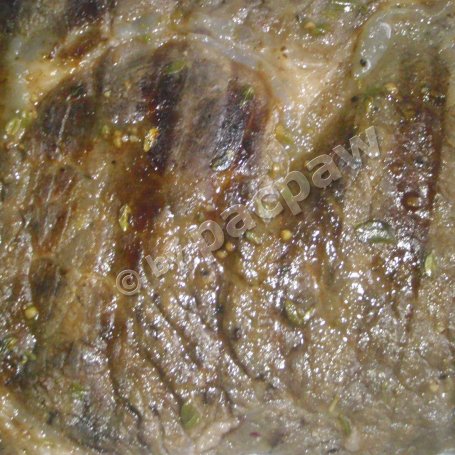 Krok 4 - Stek wołowy sous vide w sosie z nalewki śliwkowej foto