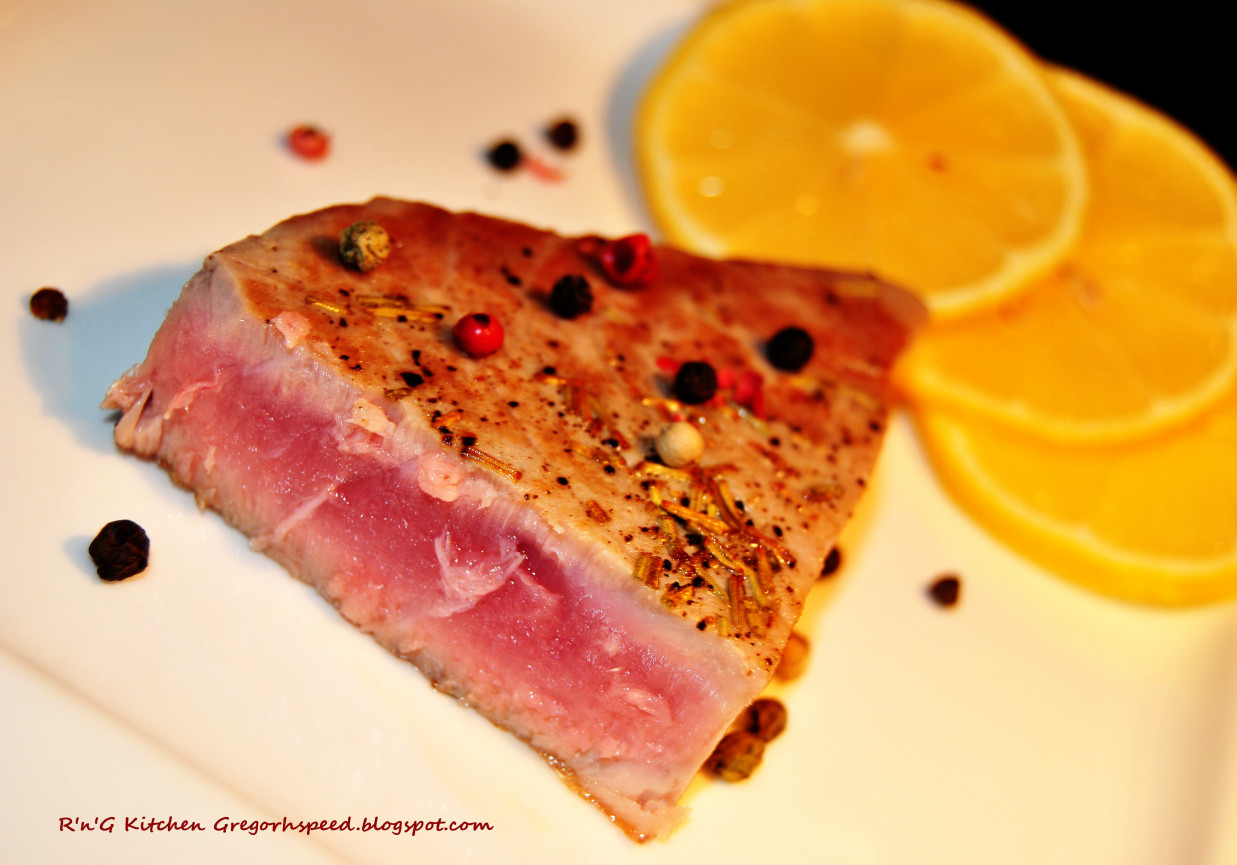 Stek z tuńczyka foto