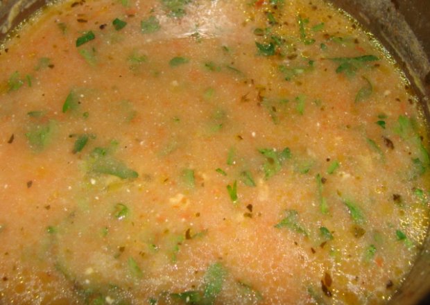 Fotografia przedstawiająca Studencka zupa pomidorowa