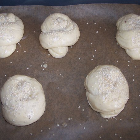 Krok 6 - Supełki z ricottą , czyli apetyczne bułeczki:) foto