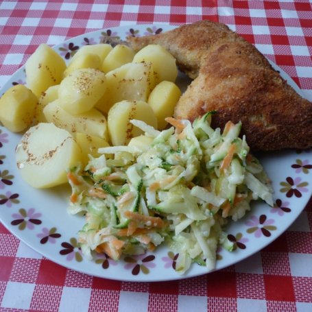 Krok 4 - Surówka z cukinii i marchewki. foto
