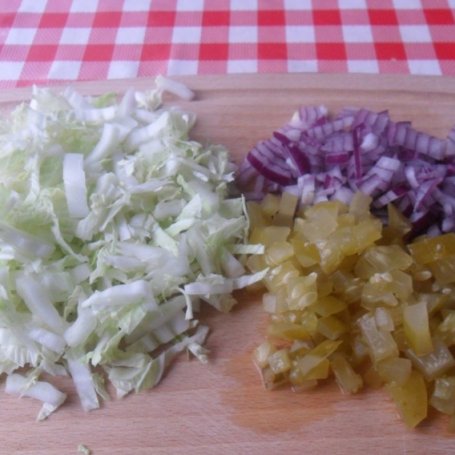 Krok 1 - Surówka z kapusty pekińskiej z cukinią foto