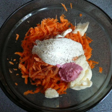 Krok 2 - Surówka z marchewki wg Elfi foto