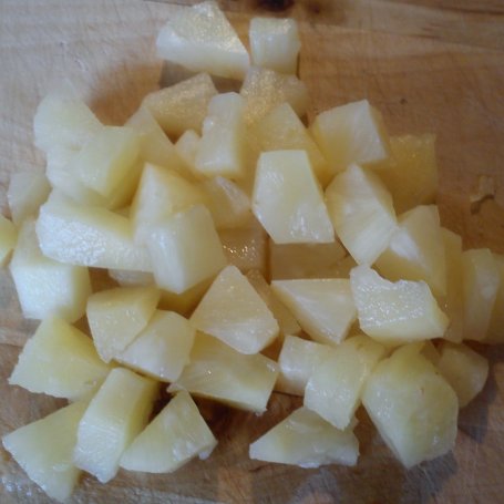 Krok 4 - Surówka z marchwi i ananasa foto