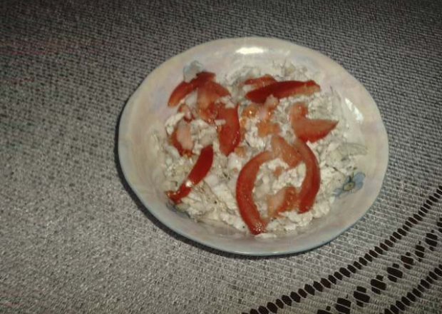 Fotografia przedstawiająca Surówka z pomidorami