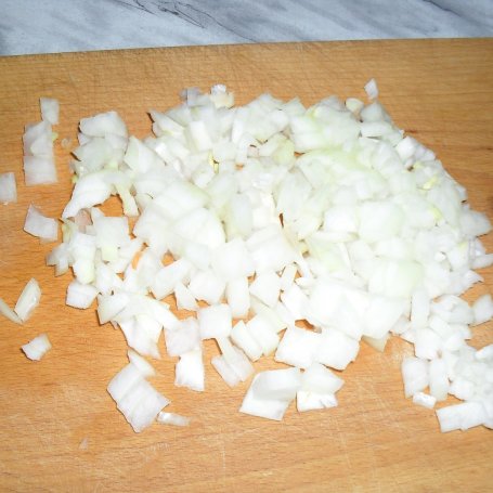 Krok 3 - Surówka ze świeżej kapusty foto