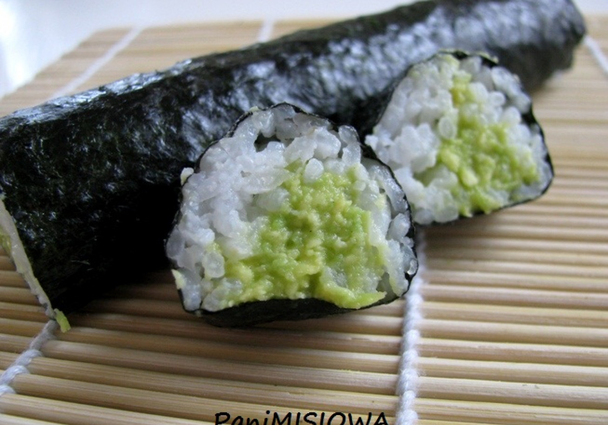Sushi mini MAKI z awokado foto