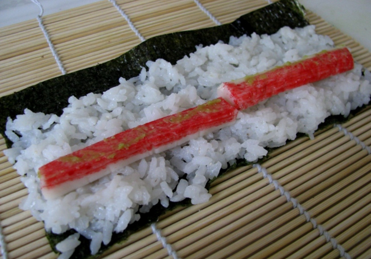Sushi mini MAKI z krabem foto
