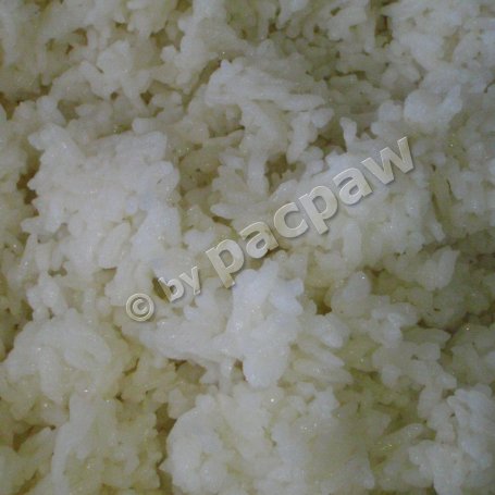 Krok 4 - Sushi z łososiem wędzonym, papryką żółtą i serkiem fromage foto