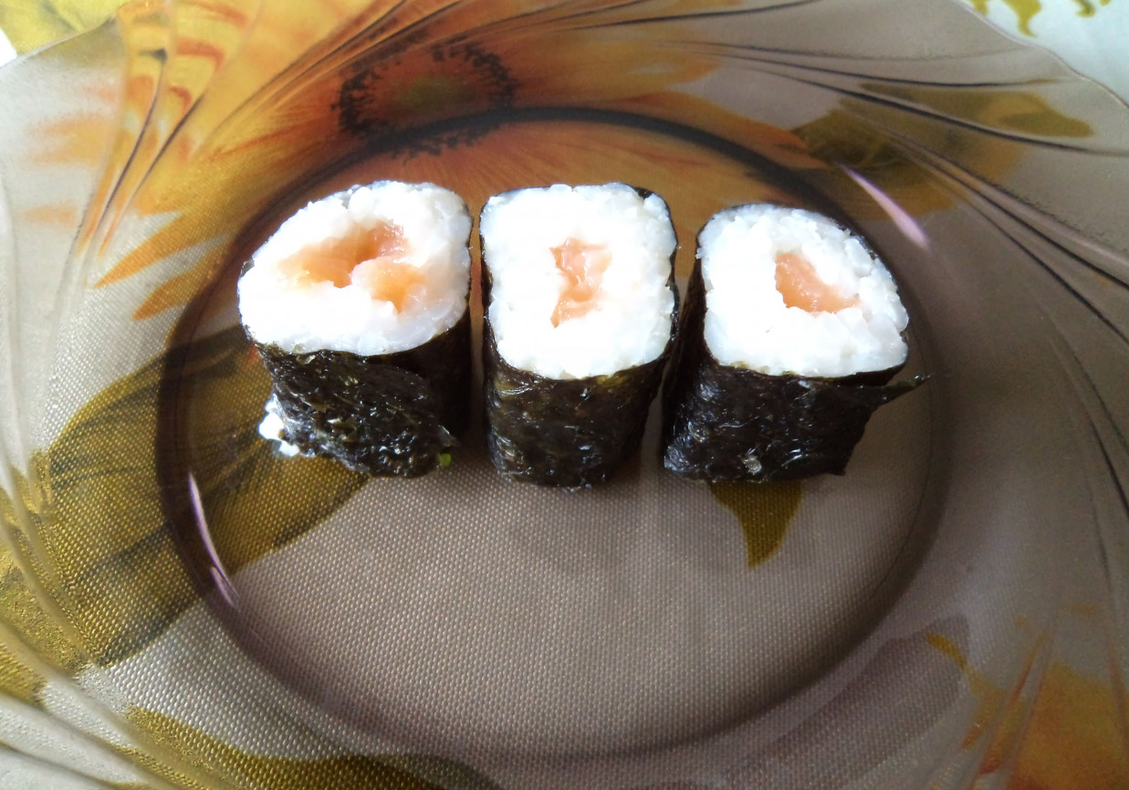 Sushi z łososiem foto