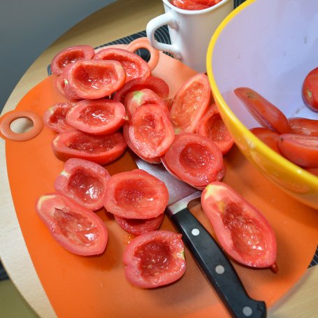 Krok 2 - Suszone pomidory w oliwie  foto