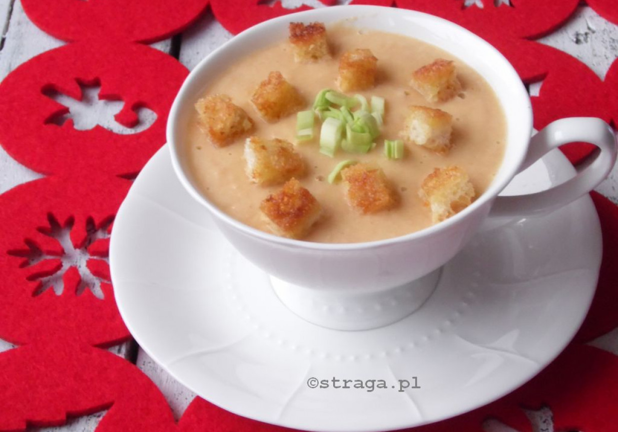 Świąteczna zupa rybna z łososia DoradcaSmaku.pl