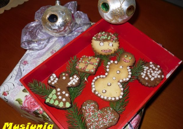 Fotografia przedstawiająca Świąteczne ciasteczka