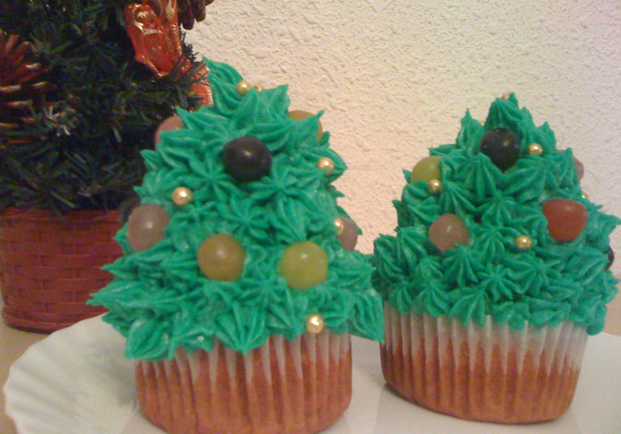 Świąteczne muffinkowe choinki foto