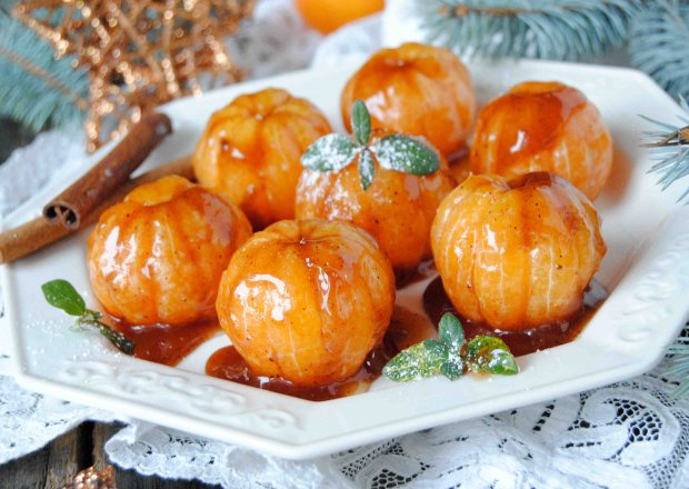 Fotografia przedstawiająca Świąteczny deser mandarynkowy