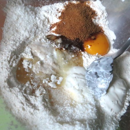 Krok 1 - Swojski mazurek kokosowy z żurawiną foto