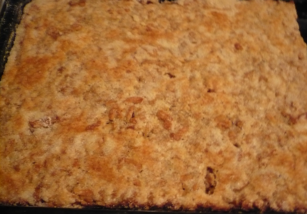 Szarlotka na kaszy mannej foto