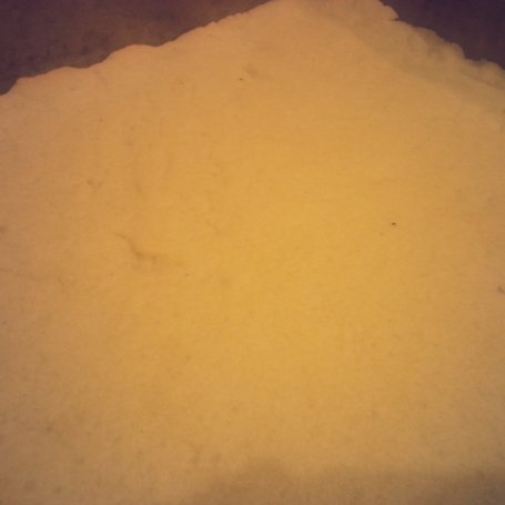Krok 4 - Szarlotka na kruchym cieście foto