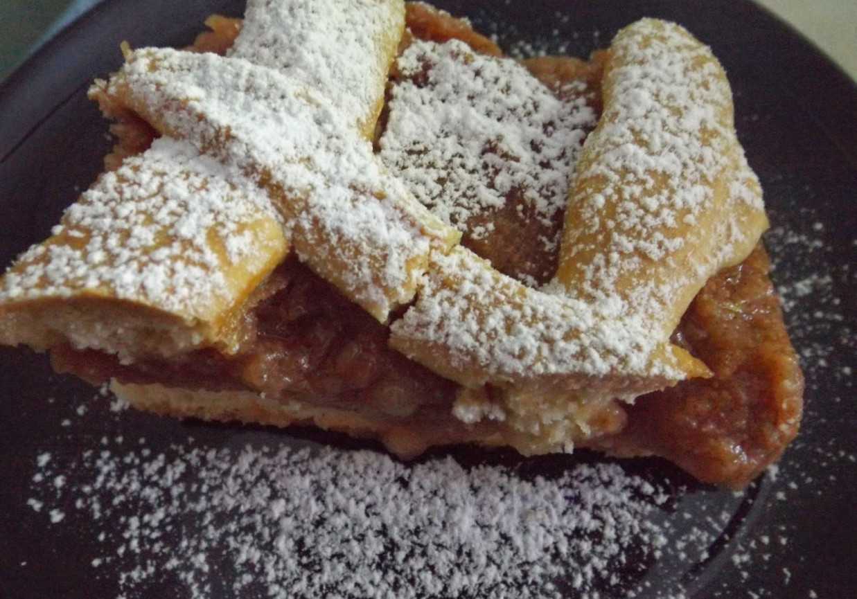 Szarlotka z przepisu ze starej książki  foto