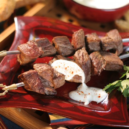 Szaszłyki z jogurtem - Yoghurtlu kebab